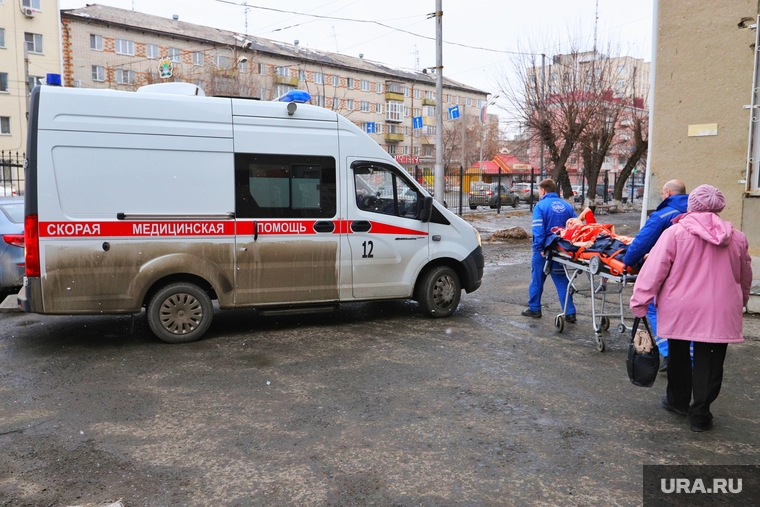 Курганские медики заступились за главврача, уволенного после визита Мишустина