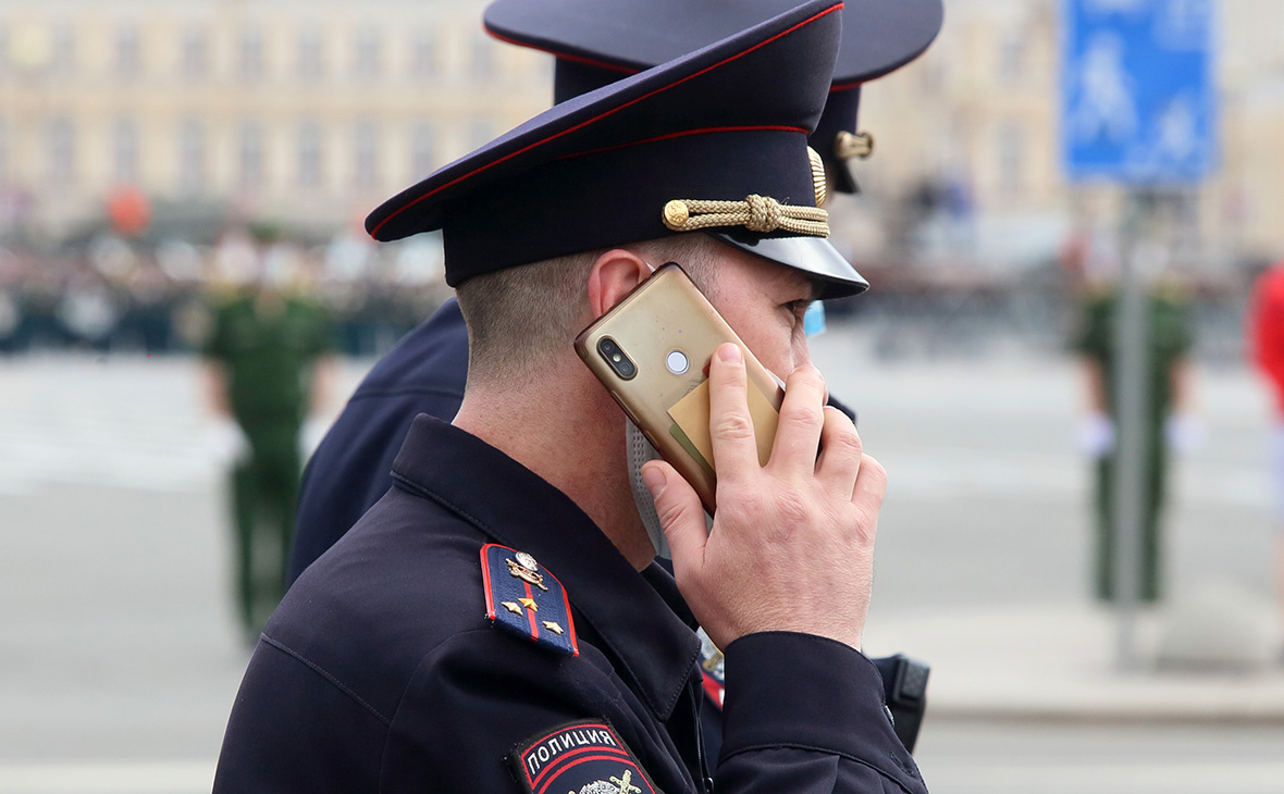 Два уроженца Дагестана ранили прохожего в Петербурге за замечание