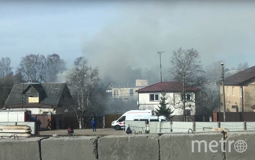 При пожаре на Таллинском шоссе в Петербурге погибла пенсионерка