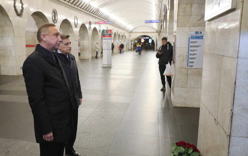 В Петербурге почтили память жертв теракта в метро 3 апреля 2017 года