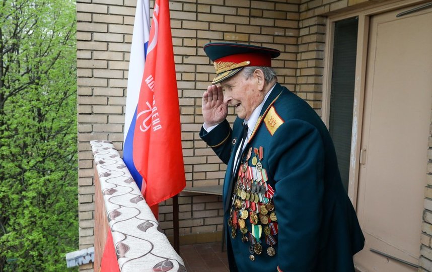 В Москве прошёл персональный Парад Победы для ветерана Великой Отечественной войны