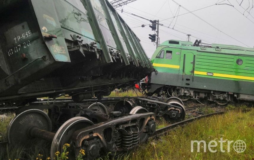 В Петербурге столкнулись два грузовых поезда – фото