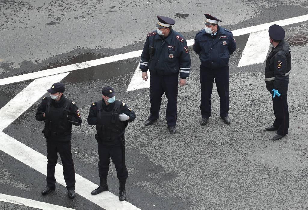 Полиция проведёт проверку после 'антикоронавирусной вечеринки' в центре Новосибирска