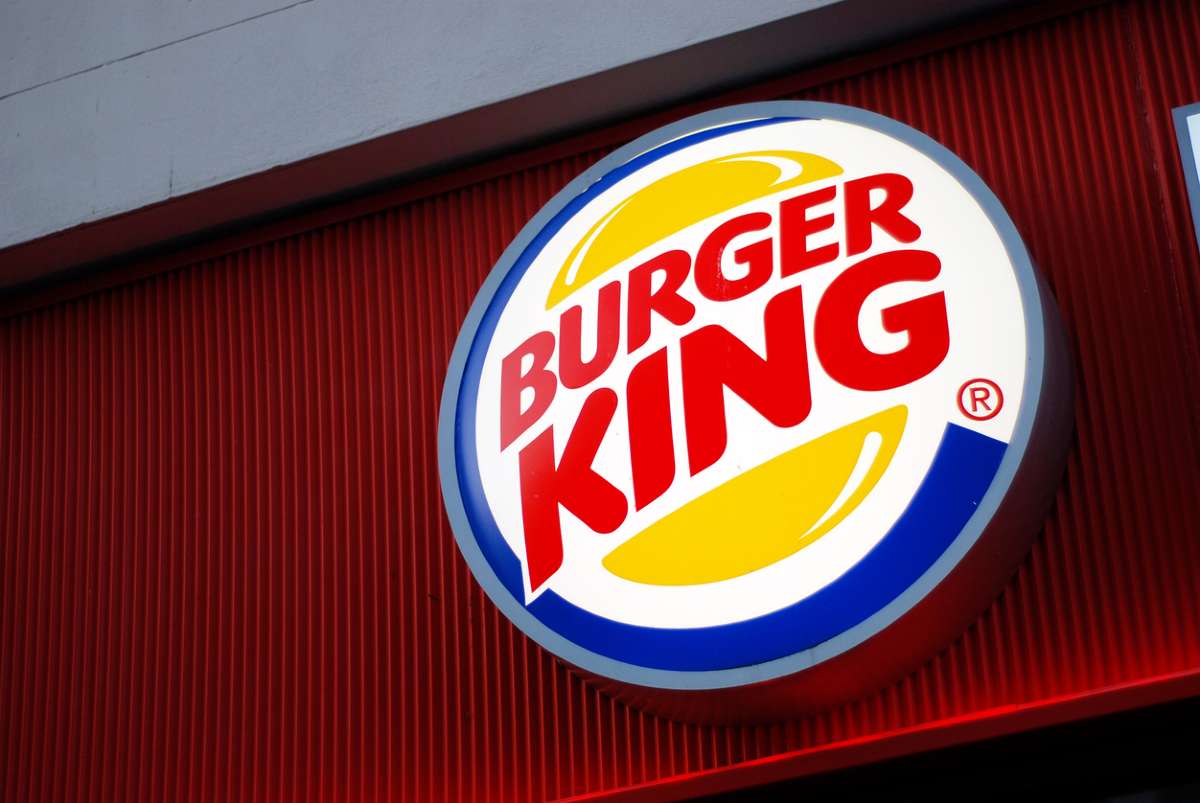 Российский Burger King будет бесплатно рекламировать другие рестораны и кафе в своем приложении до конца карантина