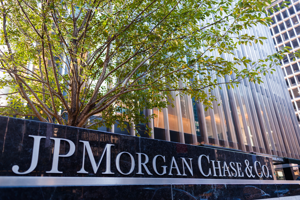 JPMorgan откажется от клиентов-расистов