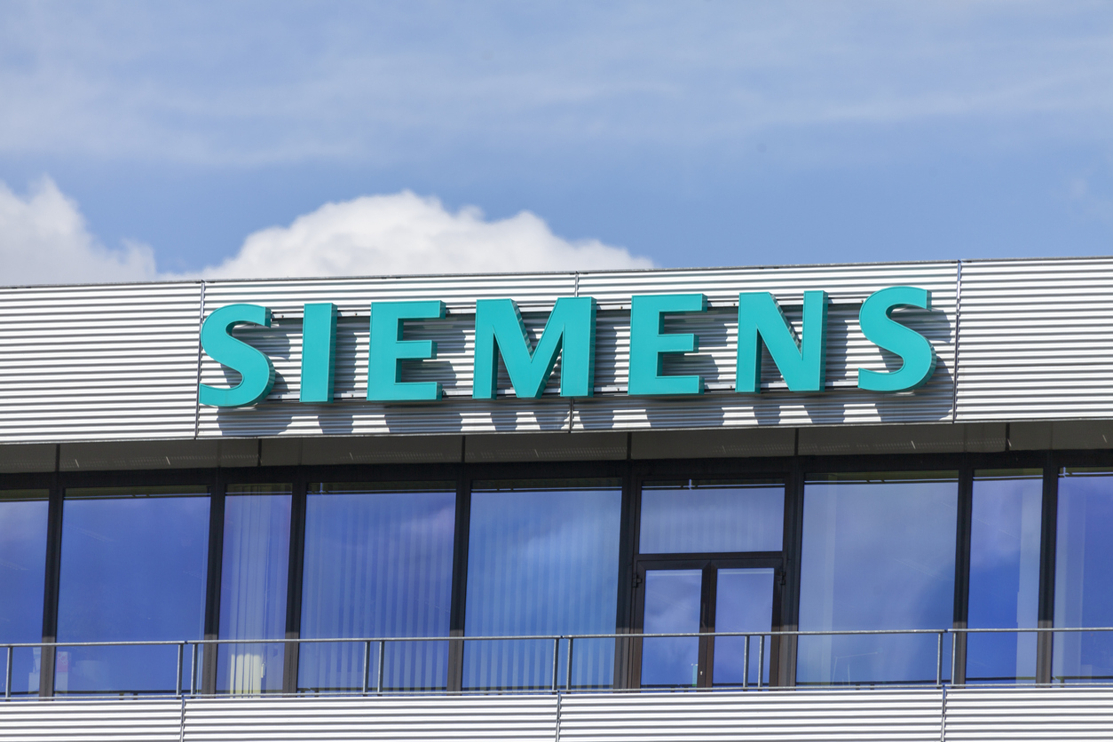 Siemens переведет 140 тыс. сотрудников на частичную удаленку