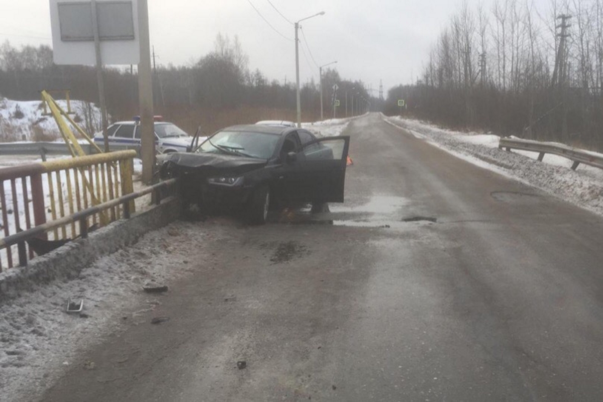 Возле Конаковской ГРЭС произошло ДТП с двумя пострадавшими