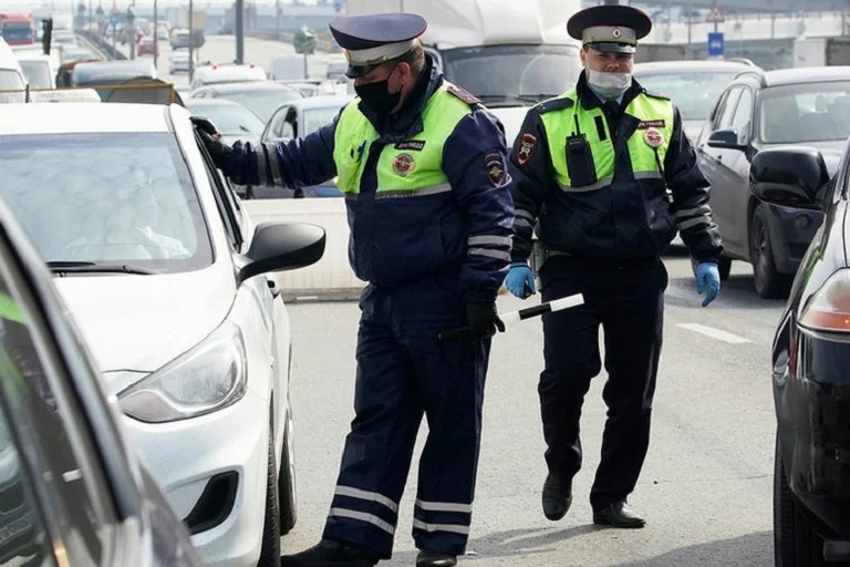 Автомобили с номерами Тверской области вошли в тройку злостных нарушителей пропускного режима в Москве