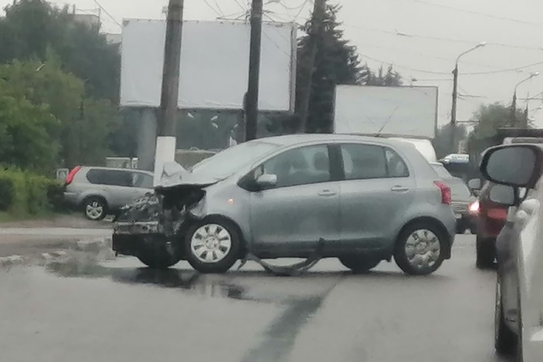 ДТП стало причиной пробки в микрорайоне Южный в Твери