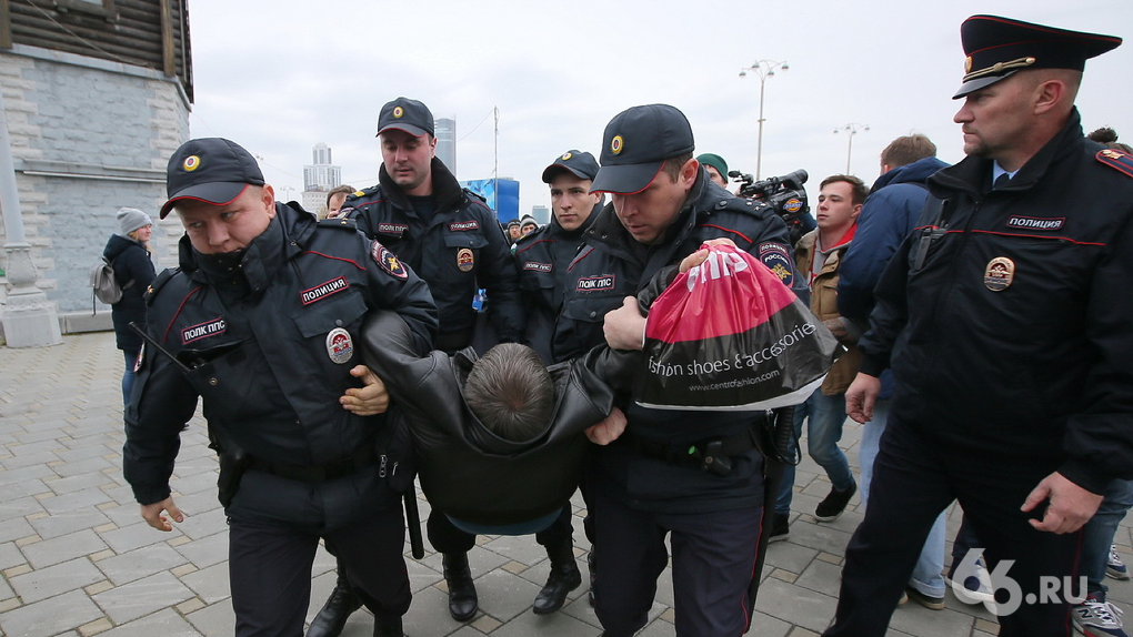 Зачем Владимиру Путину ДНК осужденных и подозреваемых. Мнение адвоката