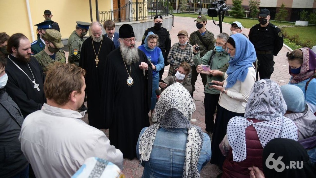 «Мужика занесло»: митрополит Кирилл отказался прощать схиигумена Сергия