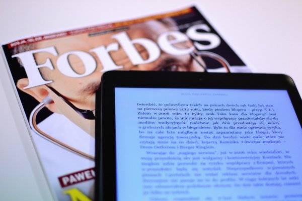 Forbes составил ТОП-100 самых надежных банков России