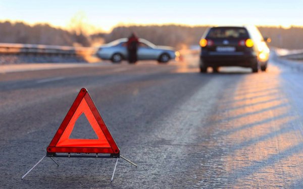 Под Саратовом два человека погибли в ДТП с автобусом