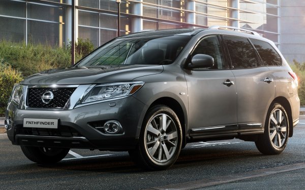 Большой и комфортный, но надежность «хромает»: Чем удивит Nissan Pathfinder третьего поколения со «вторички»