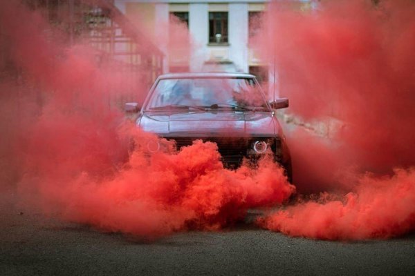 «Жаль, с завода такими не шли!»: «Заряженный» Москвич-2141 ошарашил сеть – водители не верят, что так круто можно сделать в обычном гараже