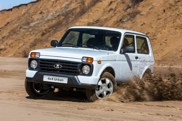 Самая красивая «Нива» России: В сети восхитились тюнингом LADA 4x4