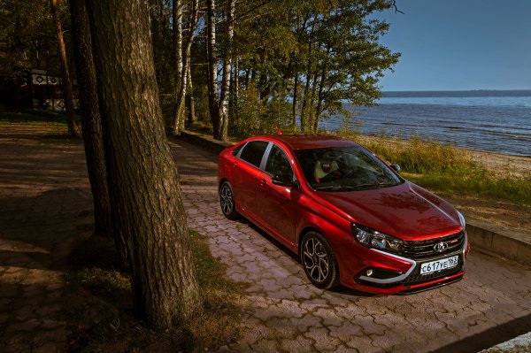 Люди требуют «Шпрот»: «АвтоВАЗ» пожалеет, если не выпустит LADA Vesta SW Sport