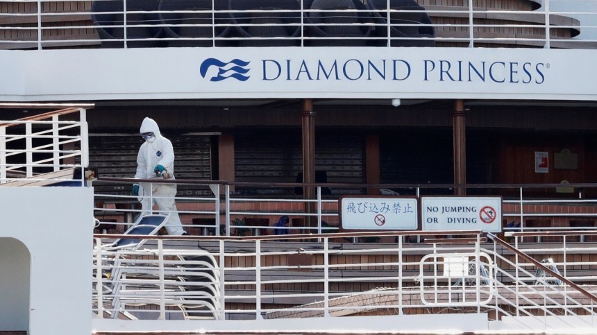 Еще у двоих россиян на круизном лайнере Diamond Princess обнаружен коронавирус