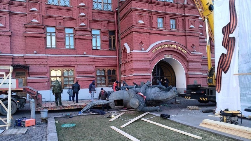 Демонтированный памятник маршалу Жукову в Москве отправят на реставрацию