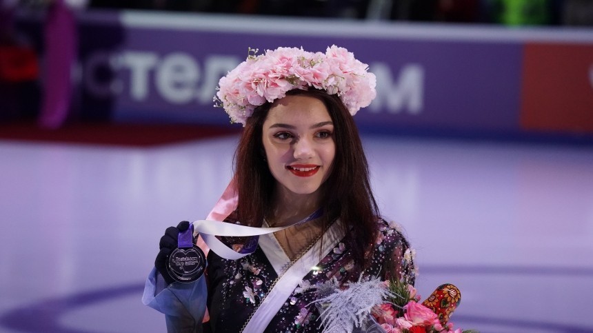 Олимпийский чемпион предсказал Медведевой череду поражений после смены гражданства