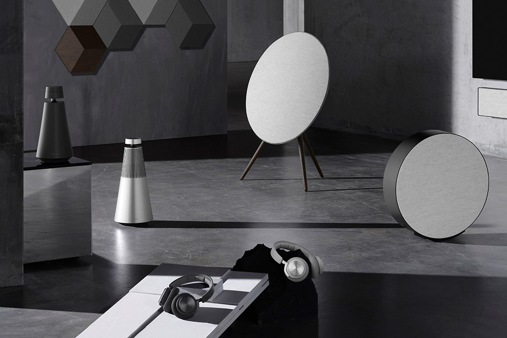 Bang & Olufsen The Contrast Collection – все оттенки черного и серого