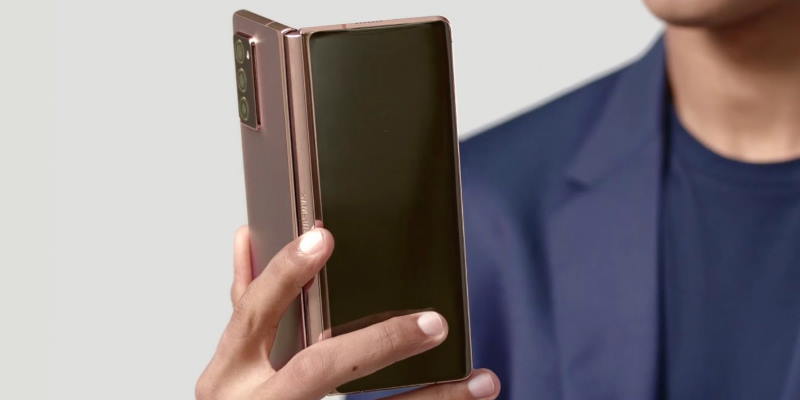 Упрощенная версия Galaxy Z Fold2 будет стоить как несколько обычных флагманов