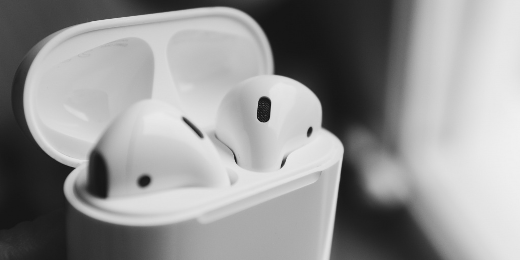 AirPods помогли Apple остаться королем носимой электроники в первом квартале 2020 года