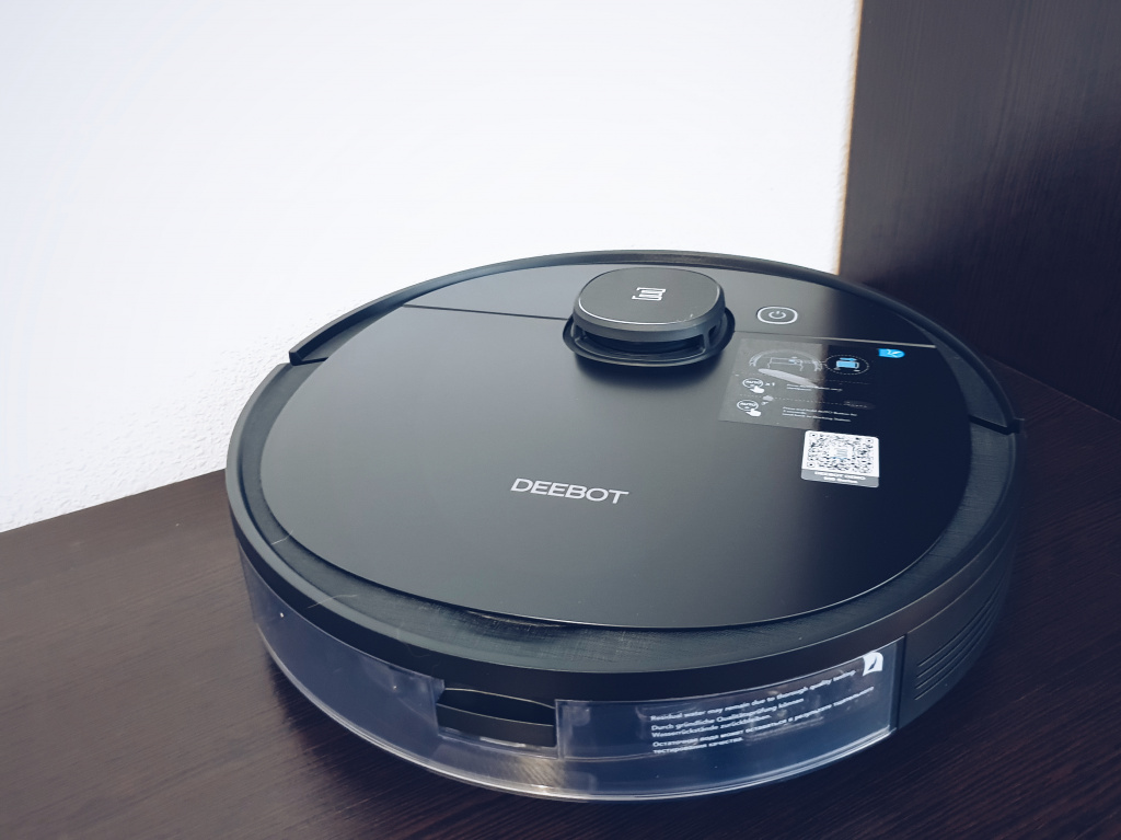 Одной повседневной задачей стало меньше: обзор робота-пылесоса Ecovacs Deebot OZMO 950