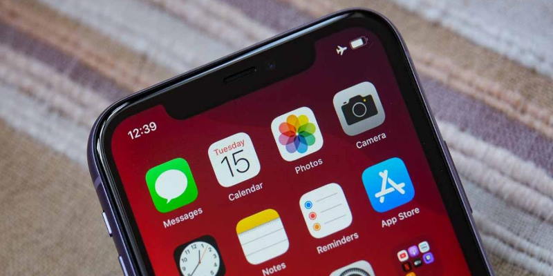 Apple перестала подписывать iOS 13.6. Как это влияет на джейлбрейк?