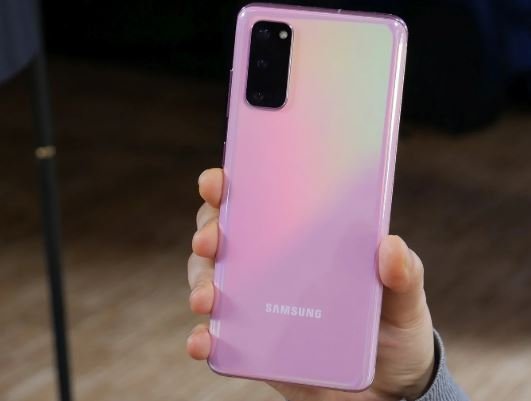 Galaxy S20 Fan Edition (Galaxy S20 Lite) не порадует ни камерами, ни ценой