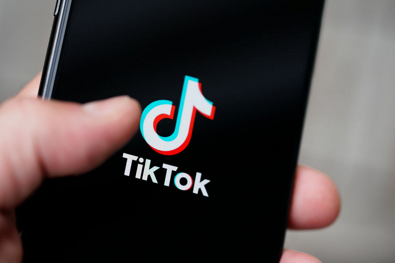 TikTok снова разрешил публиковать новый контент в России