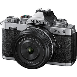 Беззеркальная камера Nikon Z fc с сенсором APS-C: возвращение к истокам