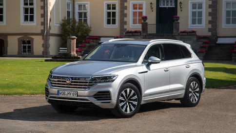 Volkswagen заменил дизельный Touareg гибридным