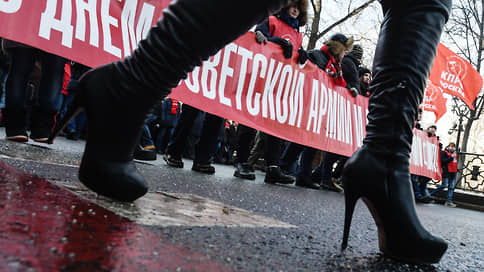 Непобедимое против легендарного // Партийцы хотят провести митинги 23 февраля, невзирая на коронавирусные ограничения