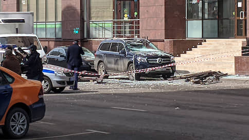 В центре Москвы в бизнес-центре произошел взрыв