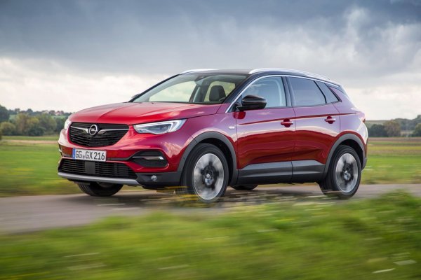 Opel продолжает навязываться: Количество моделей для российского рынка увеличилось до шести