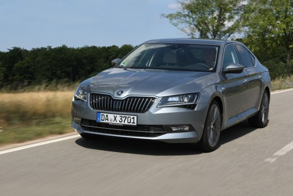 DSG не приговор? В чем состоят плюсы и минусы Skoda Superb