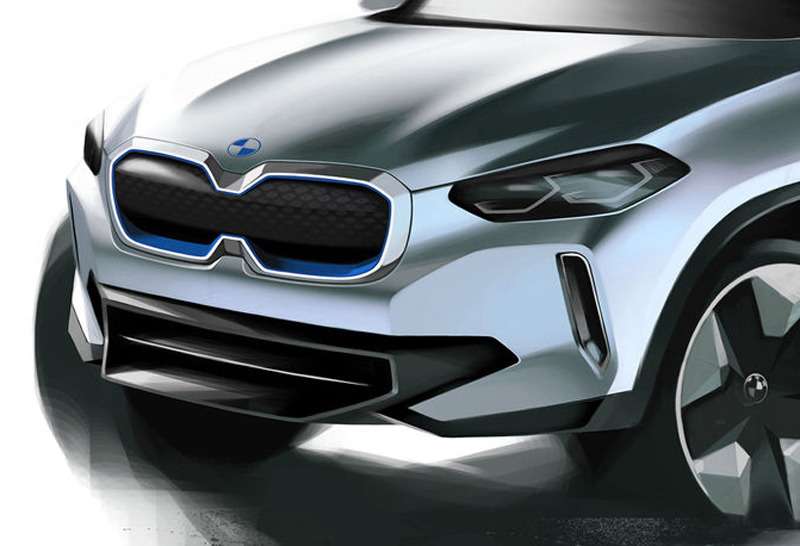 BMW готовит самый маленький электрокроссовер X1