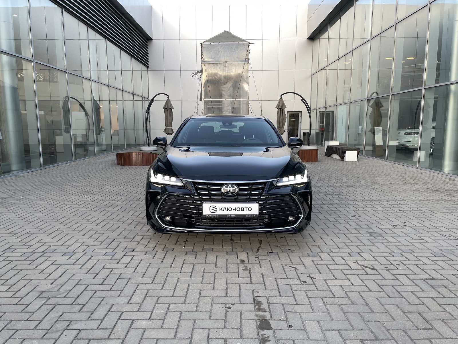 Toyota Avalon в КЛЮЧАВТО: надежность и передовые технологии