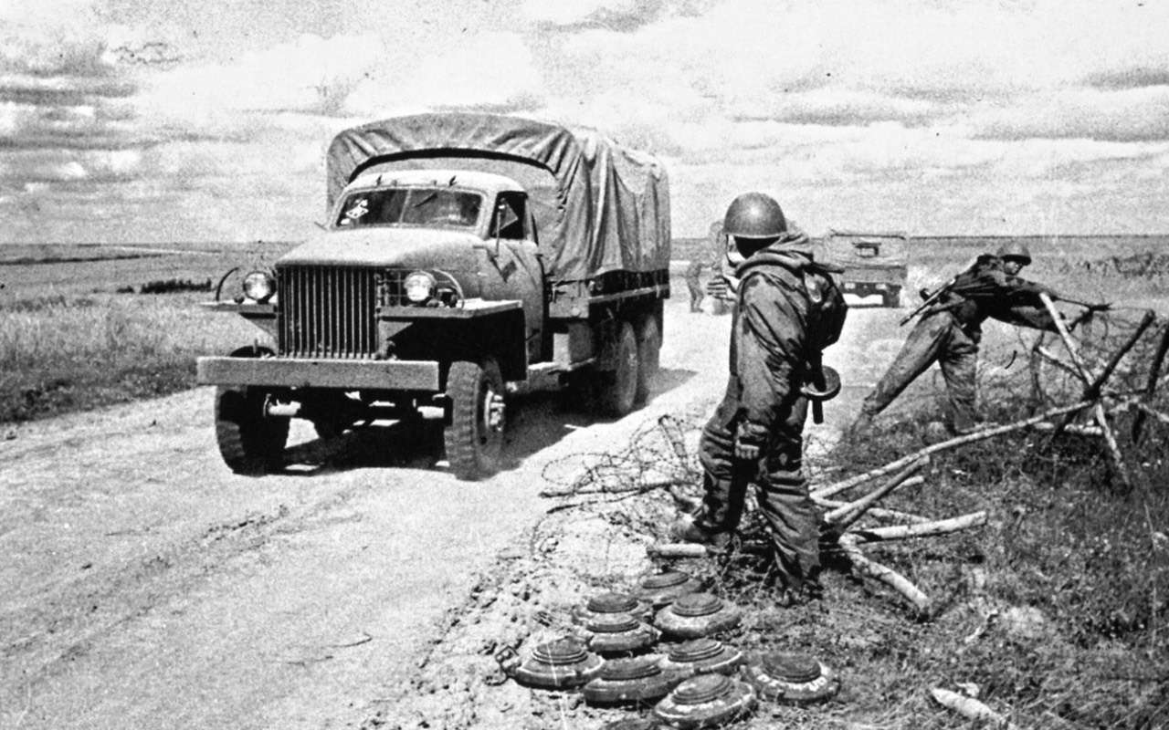 Всё для Победы! Гражданские автомобили на войне