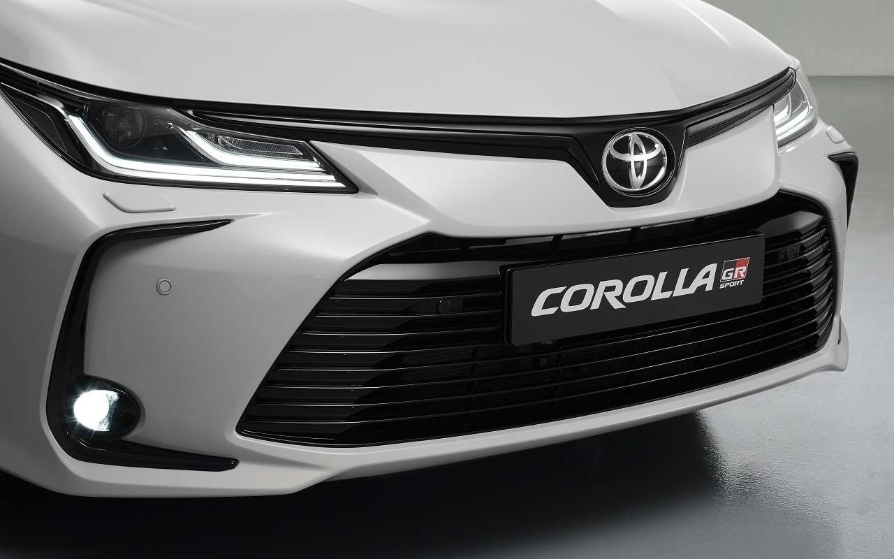 Спортверсия Toyota Corolla: первые фотографии