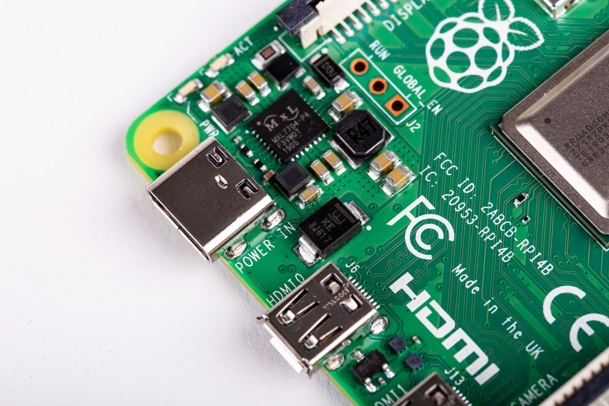 Raspberry Pi 4 подешевела и избавилась от проблем с USB-C