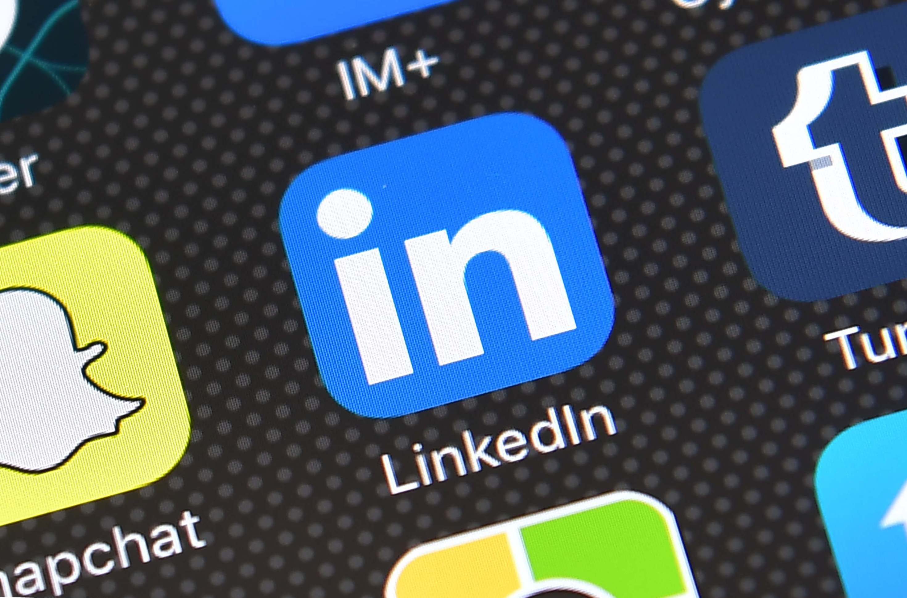 Разработчики LinkedIn говорят, что отслеживание содержимого буфера обмена в iOS неопасно