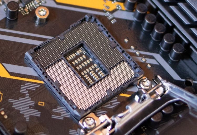 Intel Comet Lake-S и поддержка PCI Express 4.0: история несостоявшегося дуэта