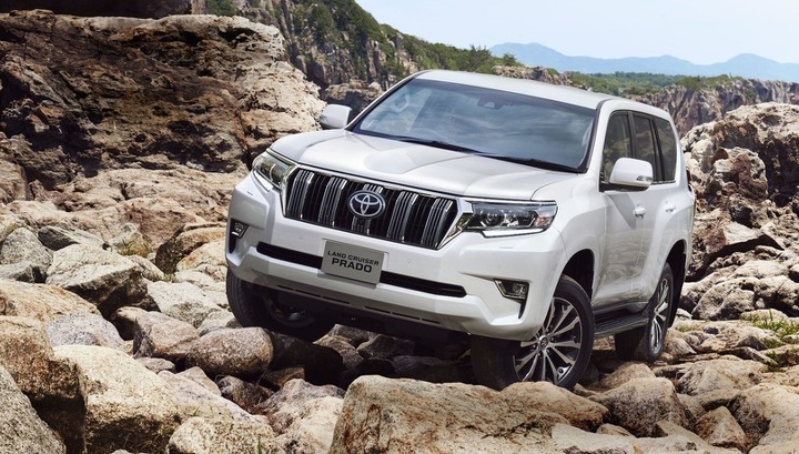 Новый Toyota Land Cruiser Prado могут превратить в... кроссовер