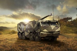 Прототип гаубицы Morana на шасси Tatra Force 8×8 позволяет управлять 155-мм гаубицей из защищенной кабины