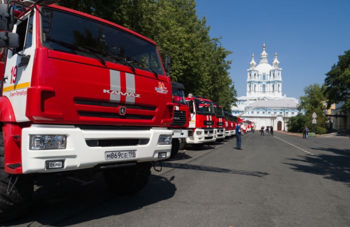 Городские спасатели получили 18 новых единиц техники