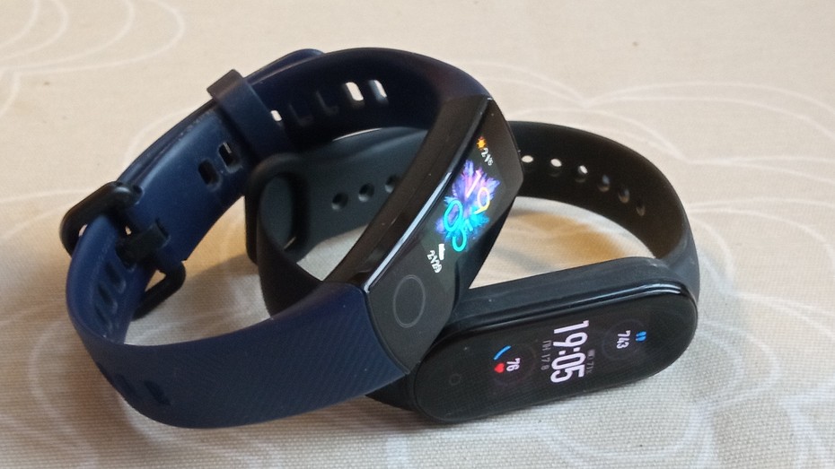 Кому верить: сравниваем браслеты Xiaomi Mi Band 5 и Honor Band 5