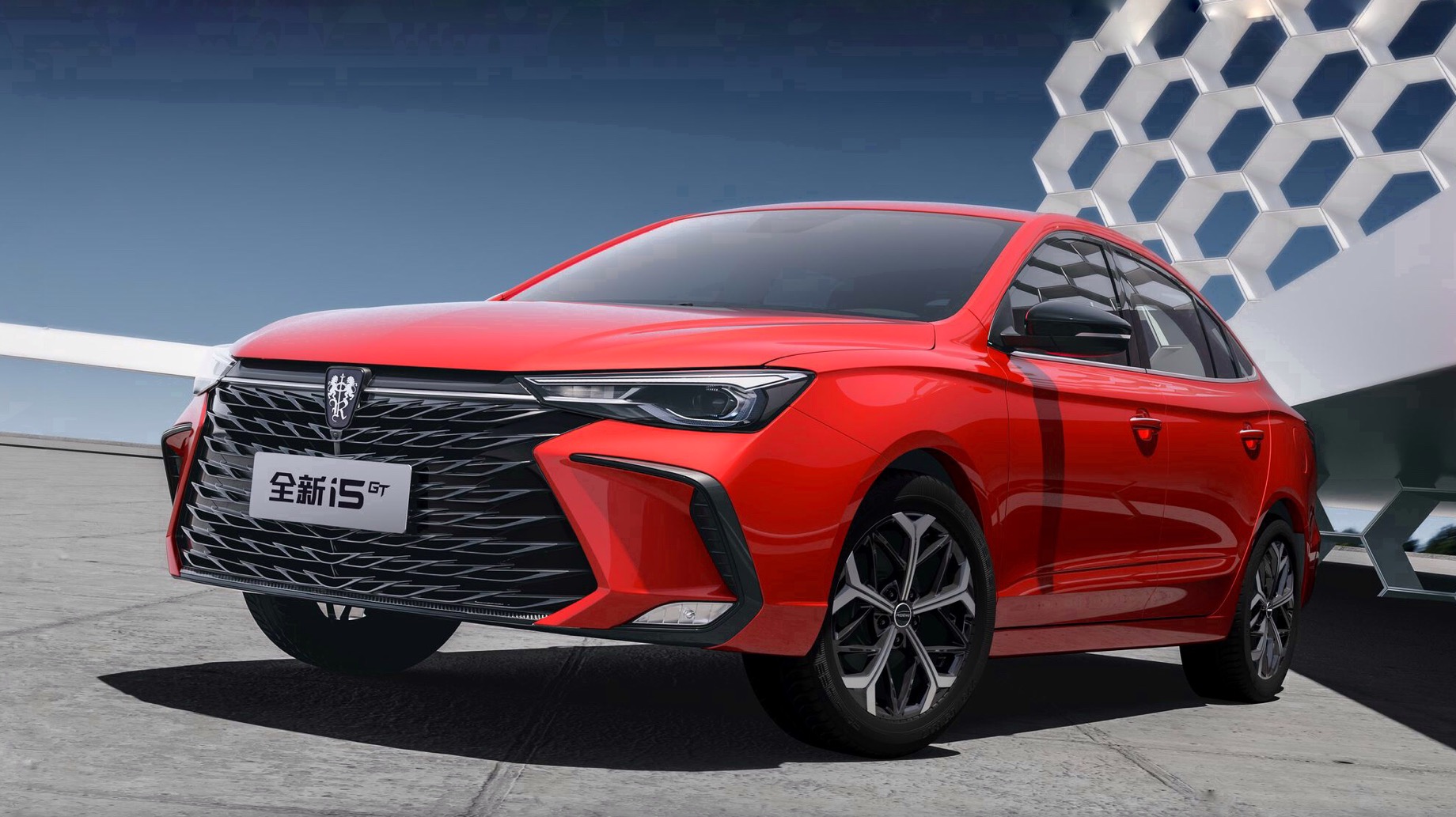 Дополнено: Седан Roewe i5 GT проявит «спортивный» характер