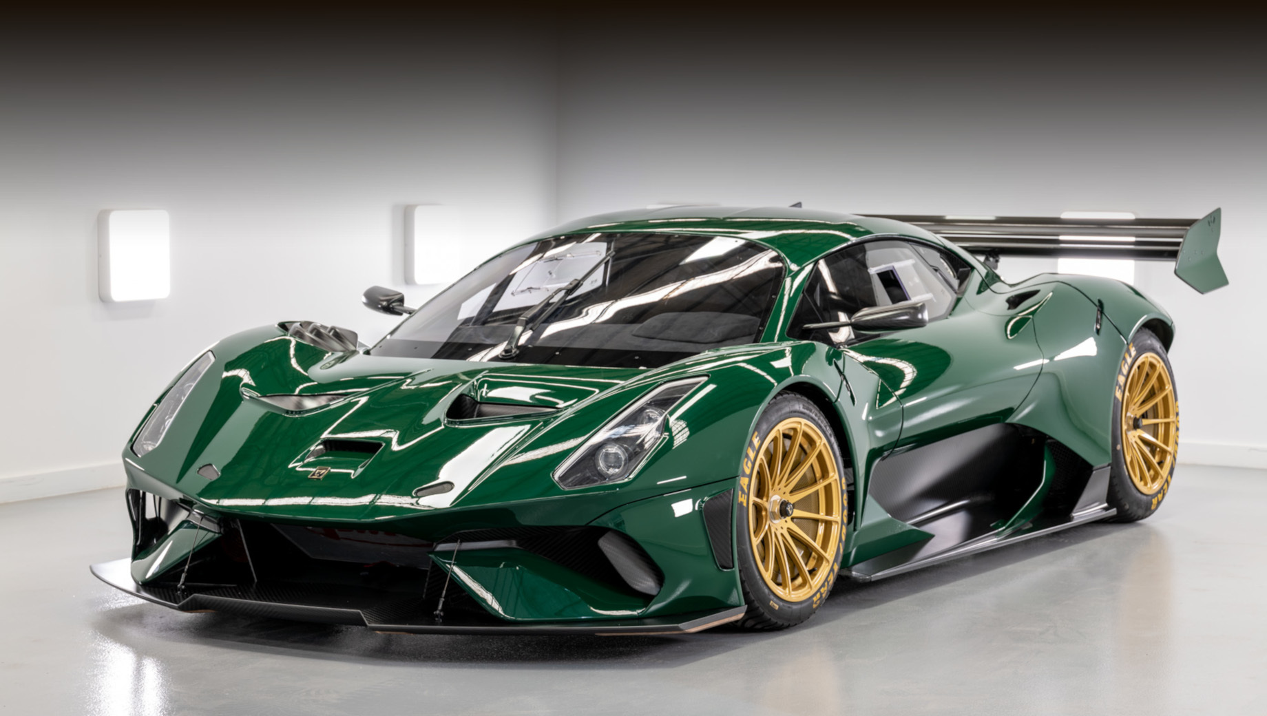 Купе Brabham BT62 Competition пополнило портфолио марки